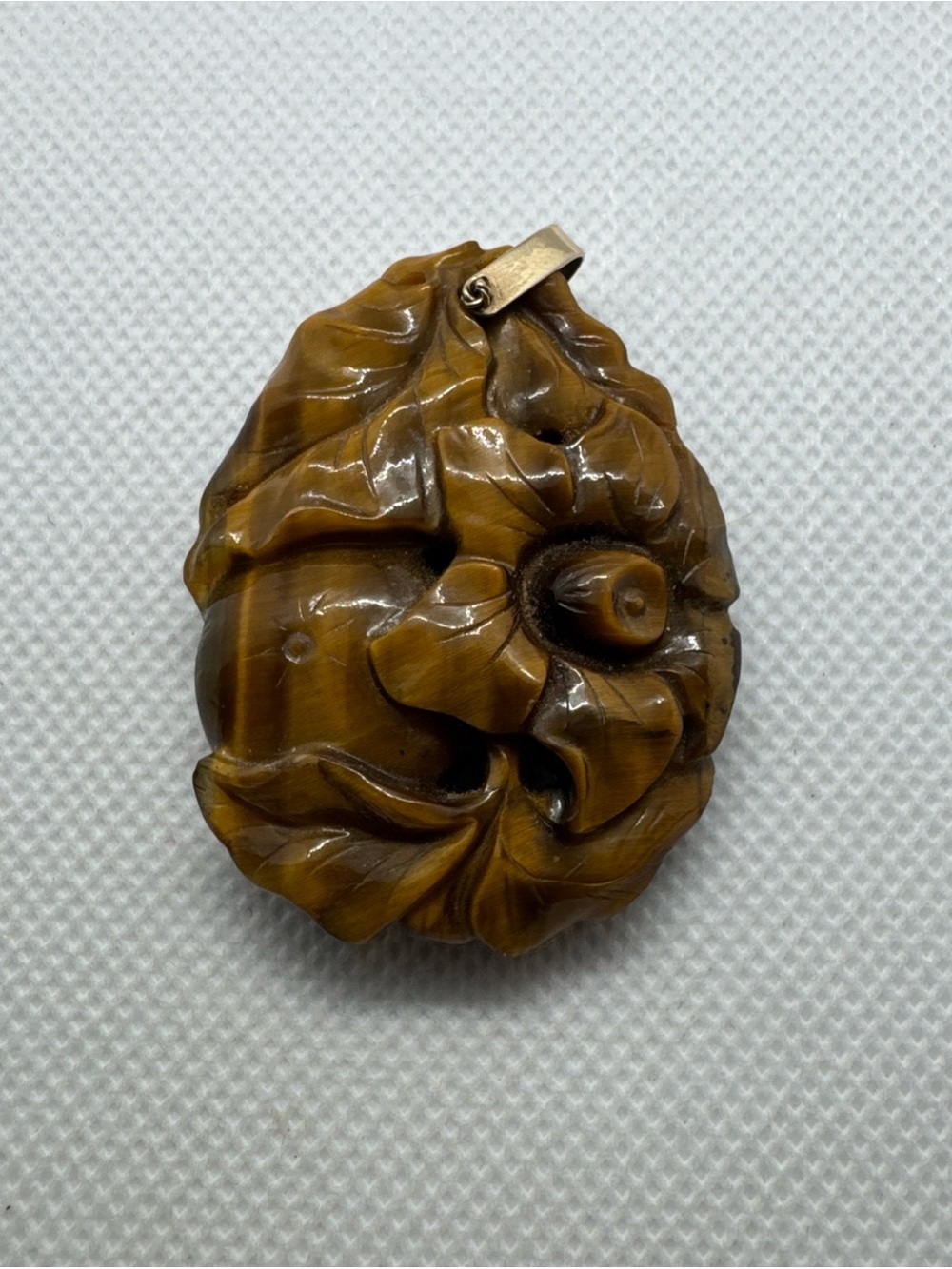 14K SOLID YELLOW GOLD CARVED FLOWER TIGER'S EYE 23.58 GRAMS PENDANT